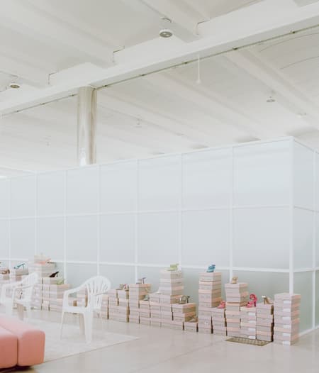 Bottega Bruzziches Headquarters